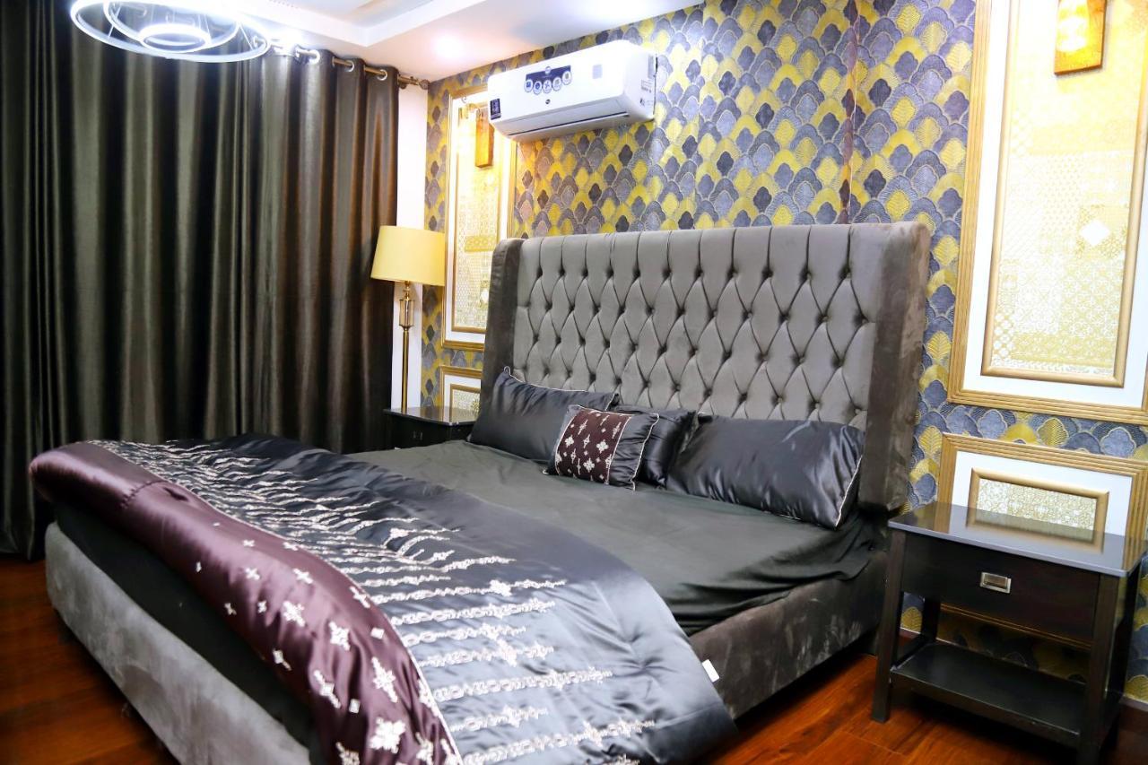 Adara Suites Lahore Eksteriør bilde