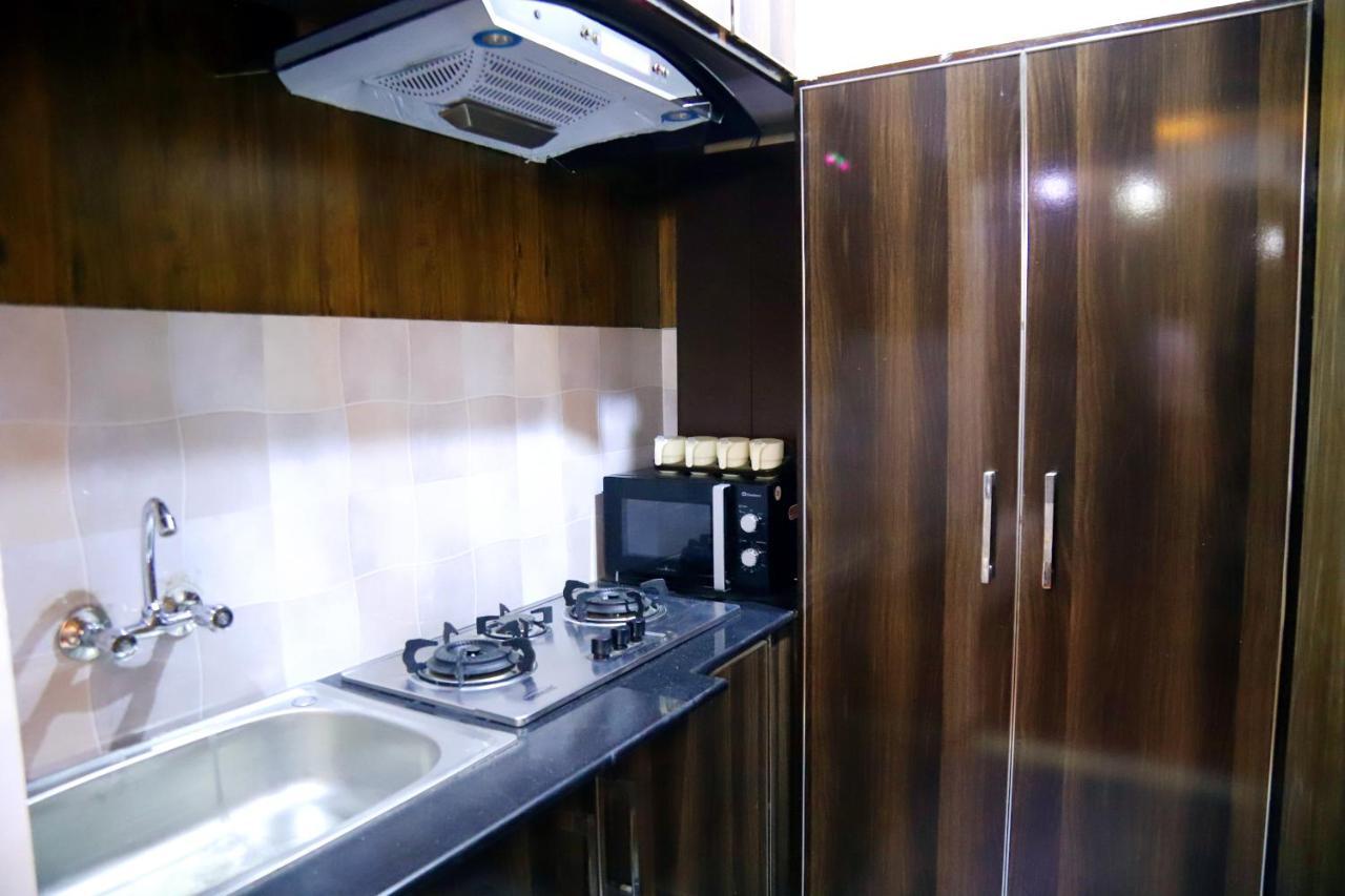 Adara Suites Lahore Eksteriør bilde