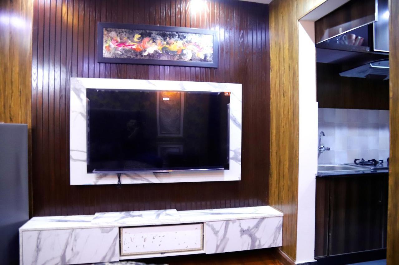 Adara Suites Lahore Eksteriør bilde