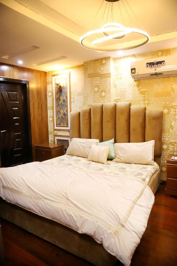 Adara Suites Lahore Eksteriør bilde