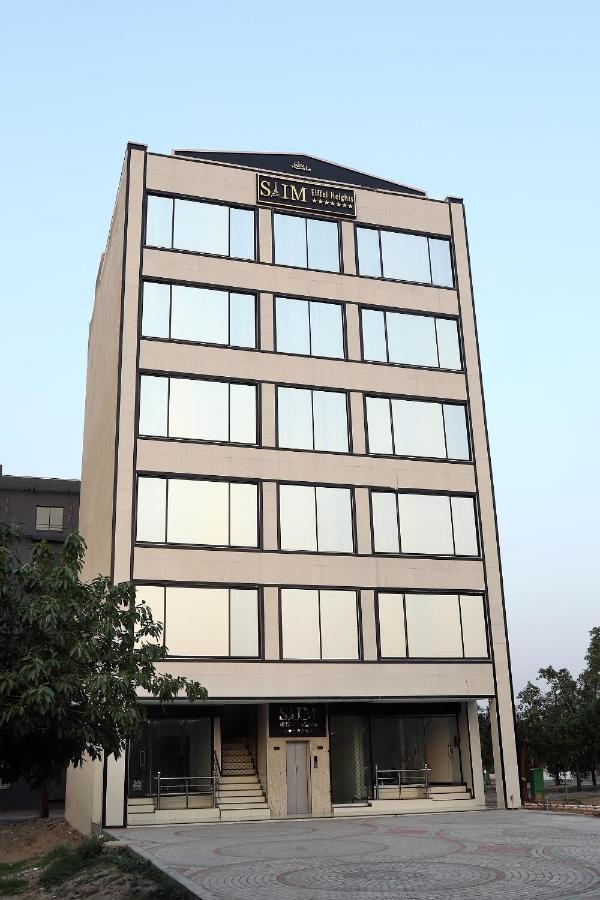 Adara Suites Lahore Eksteriør bilde