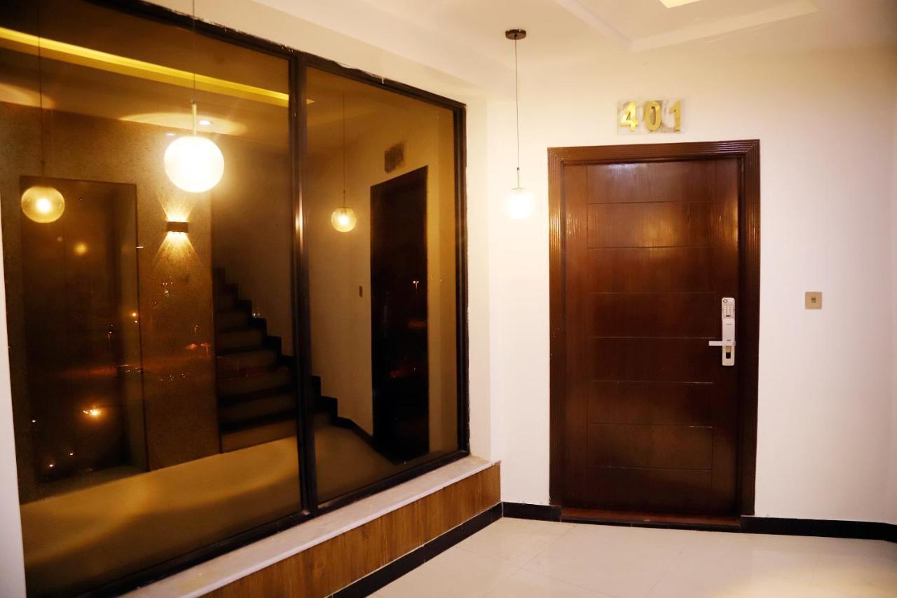 Adara Suites Lahore Eksteriør bilde