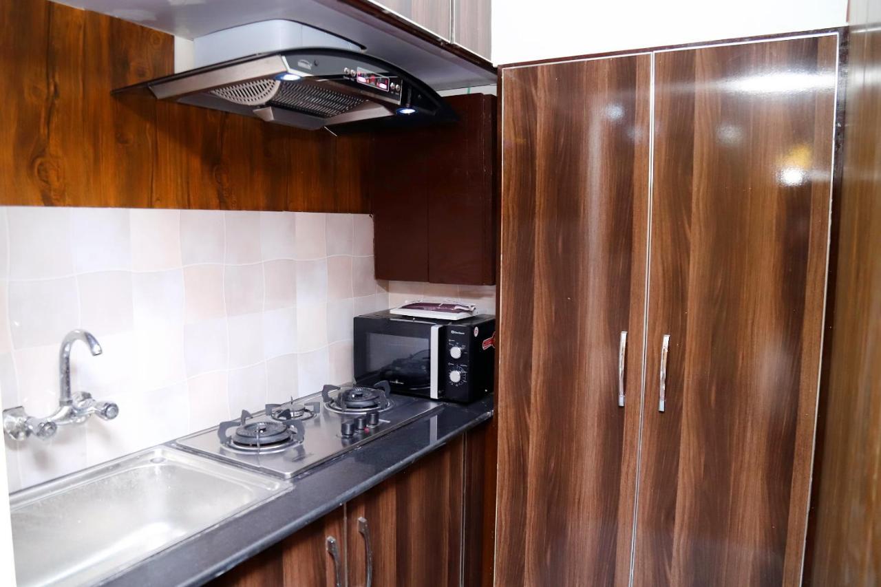 Adara Suites Lahore Eksteriør bilde